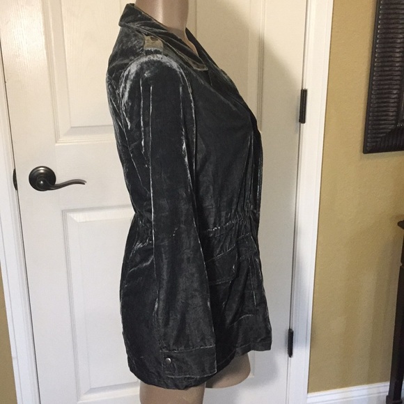 Lucky Brand Velvet Jacket w Snaps ♥️ S - Picture 5 of 8